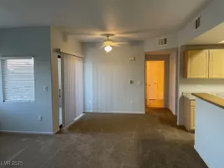 Photo #5: 2667954 Listing