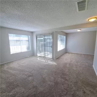 Photo #1: 2667971 Listing