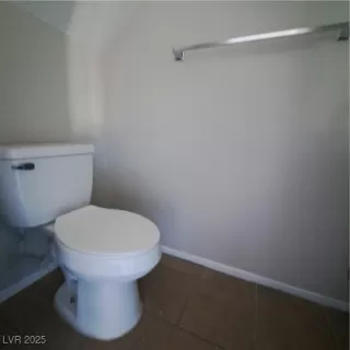 Photo #6: 2667984 Listing