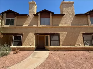 Photo #1: 2667999 Listing 