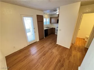 Photo #5: 2667999 Listing 