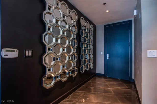 MLS: 2668001 Condo For Sale