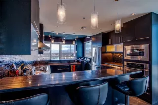 Photo #6: 2668001 Listing 