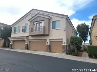 Photo #1: 2668027 Listing 