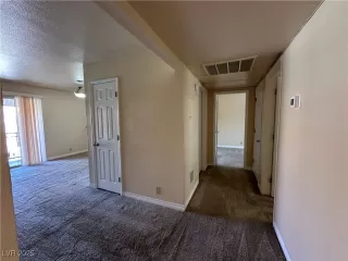 Photo #2: 2668124 Listing 