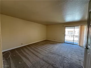 Photo #3: 2668124 Listing 