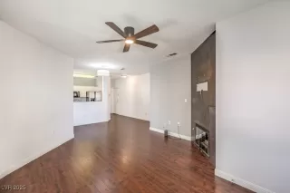 Photo #6: 2668140 Listing