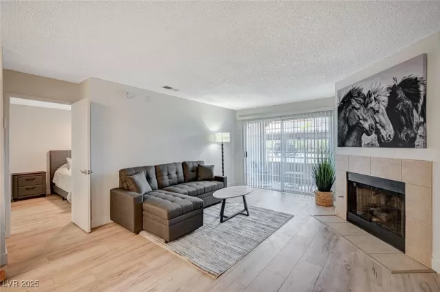 MLS: 2668147 Condo For Sale