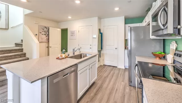 MLS: 2668156 Condo For Sale