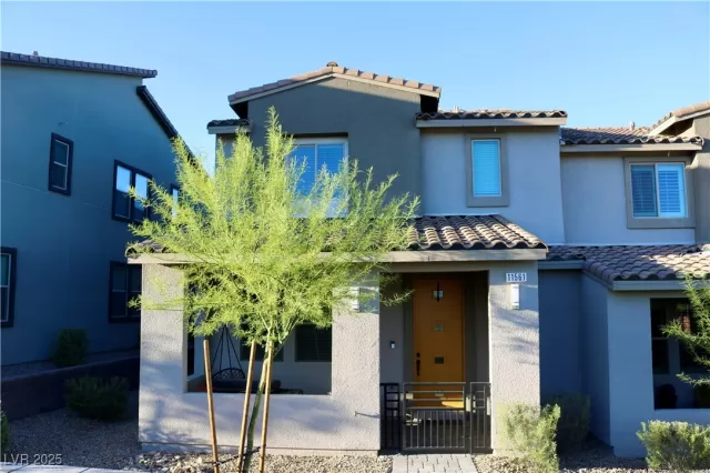 MLS: 2668169 Condo For Sale