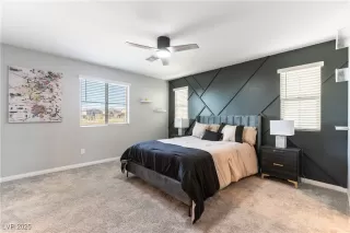 Photo #6: 2668169 Listing