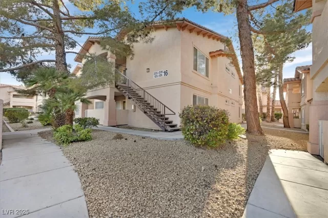 MLS: 2668189 Condo For Sale