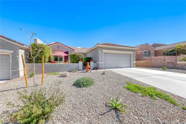 MLS: 2668196 Condo For Sale