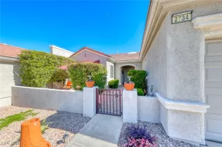 Photo #3: 2668196 Listing