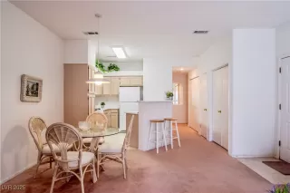 Photo #3: 2668231 Listing