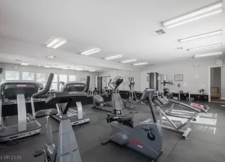 Photo #1: 2668253 Listing 