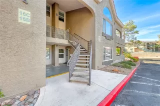 Photo #5: 2668299 Listing