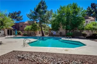 Primary Photo for MLS#: 2668302