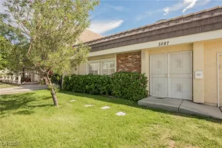 Photo #2: 2668308 Listing