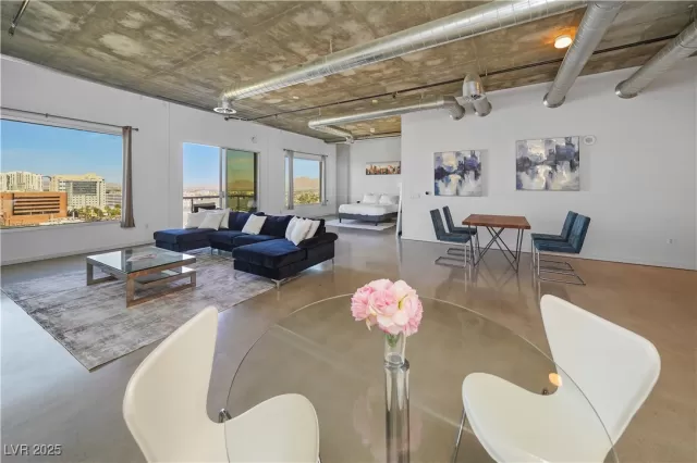 MLS: 2668357 Condo For Sale