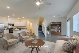 Photo #2: 2668360 Listing 