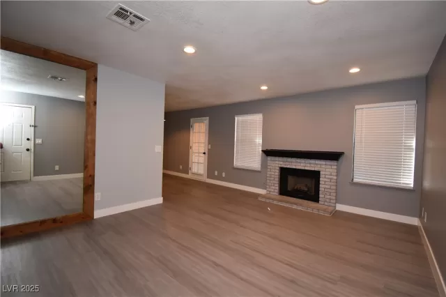 MLS: 2668379 Condo For Sale