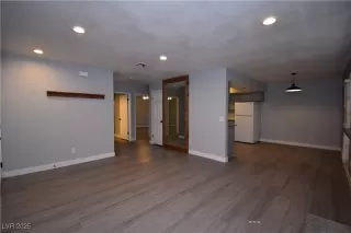 Photo #3: 2668379 Listing 