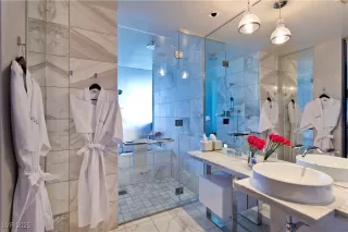 Photo #6: 2668405 Listing 