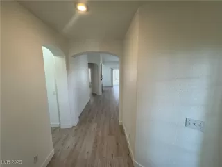 Photo #3: 2668449 Listing 