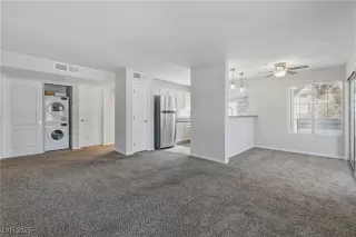 Photo #5: 2668483 Listing 