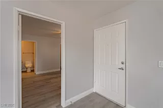 Photo #1: 2668531 Listing 