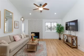 Photo #3: 2668547 Listing 