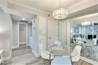 Photo #6: 2668571 Listing