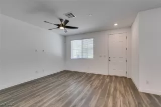 Photo #3: 2668686 Listing 
