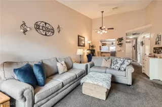 Photo #5: 2668701 Listing