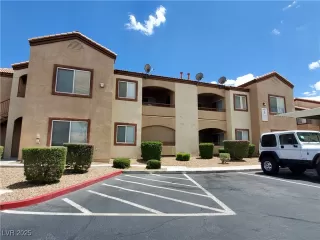 Photo #1: 2668750 Listing 