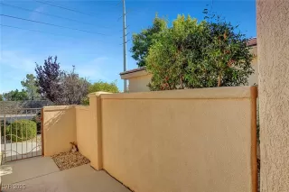 Photo #4: 2668751 Listing 