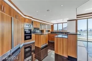 Photo #3: 2668754 Listing