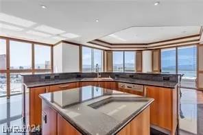 Photo #6: 2668754 Listing