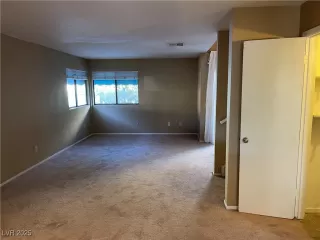 Photo #4: 2668766 Listing 