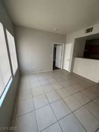 Photo #2: 2668798 Listing 