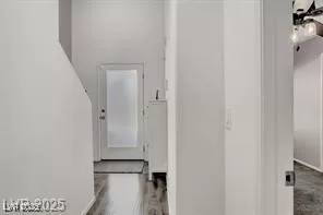 Photo #6: 2668800 Listing