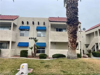 Photo #1: 2668840 Listing 