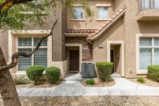 Photo #2: 2668853 Listing 