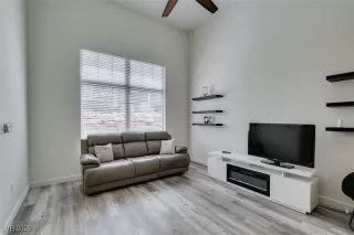 Photo #5: 2668853 Listing 