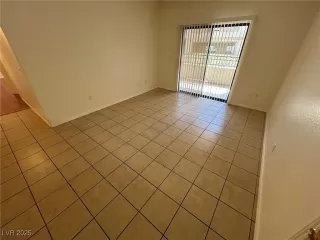 Photo #5: 2668863 Listing 