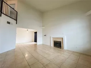 Photo #1: 2668942 Listing 