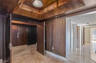 Photo #2: 2668954 Listing 