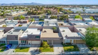 Photo #1: 2668965 Listing