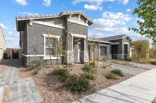 Photo #2: 2669004 Listing